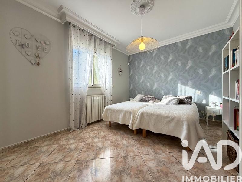 Maison - 120 m² - 4 pièces