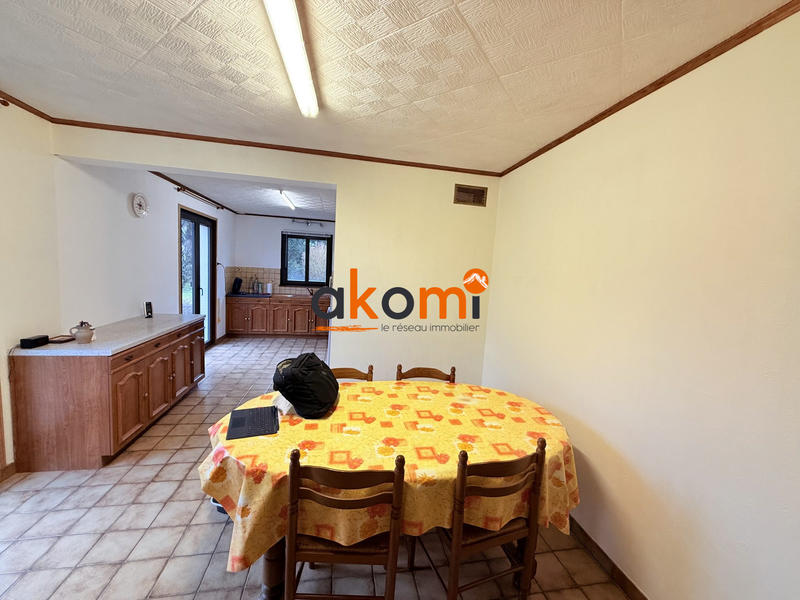 Maison - 167 m² - 8 pièces