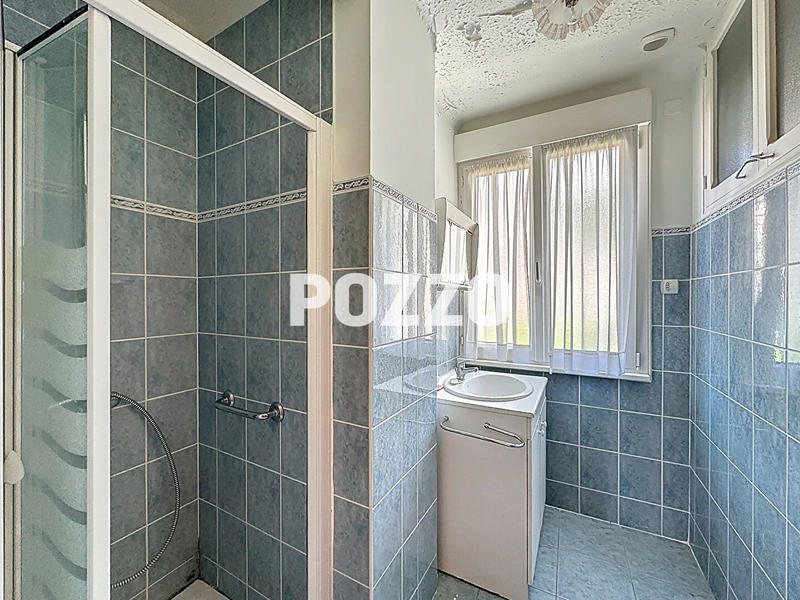 Maison - 137 m² - 7 pièces