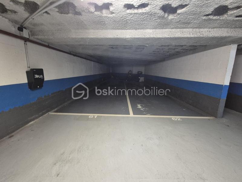 Parking - 45 m²