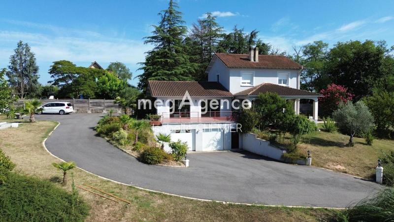 Maison de campagne - 185 m² - 8 pièces