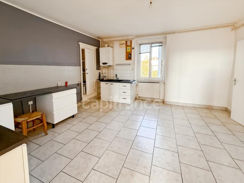 Immeuble - 275 m² - 13 pièces