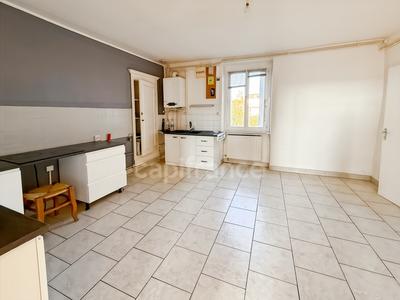 Immeuble - 275 m² - 13 pièces