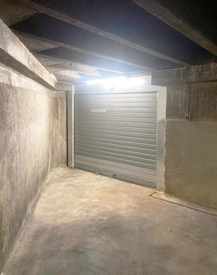 Parking / Garage - 21 m²