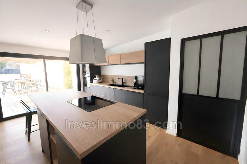 Maison - 130 m² - 4 pièces