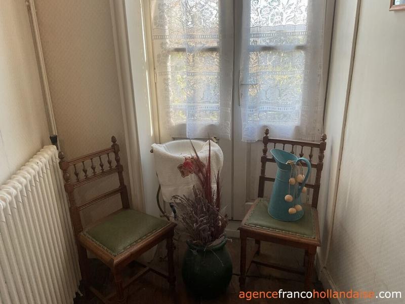 Maison chambre d'hôtes - 285 m² - 8 pièces