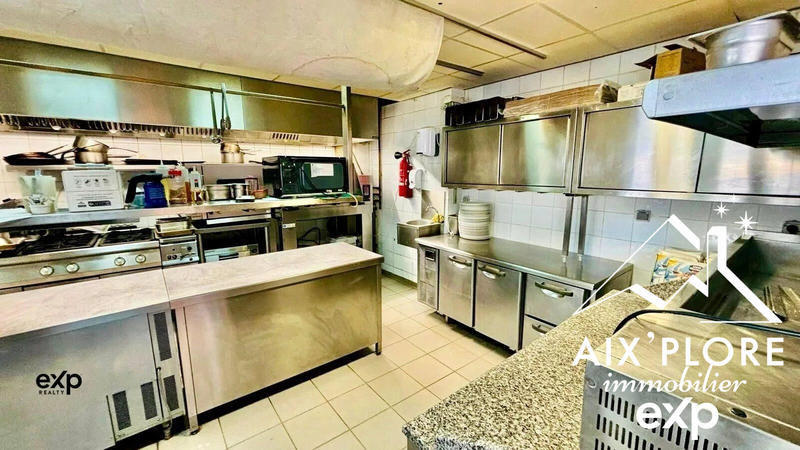 Fonds de commerce - 298 m²