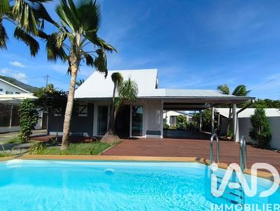 Maison - 139 m² - 5 pièces