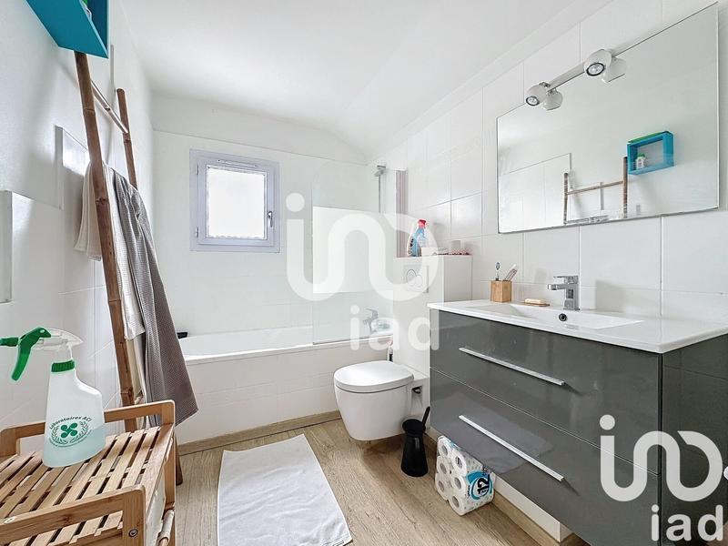 Maison - 87 m² - 4 pièces