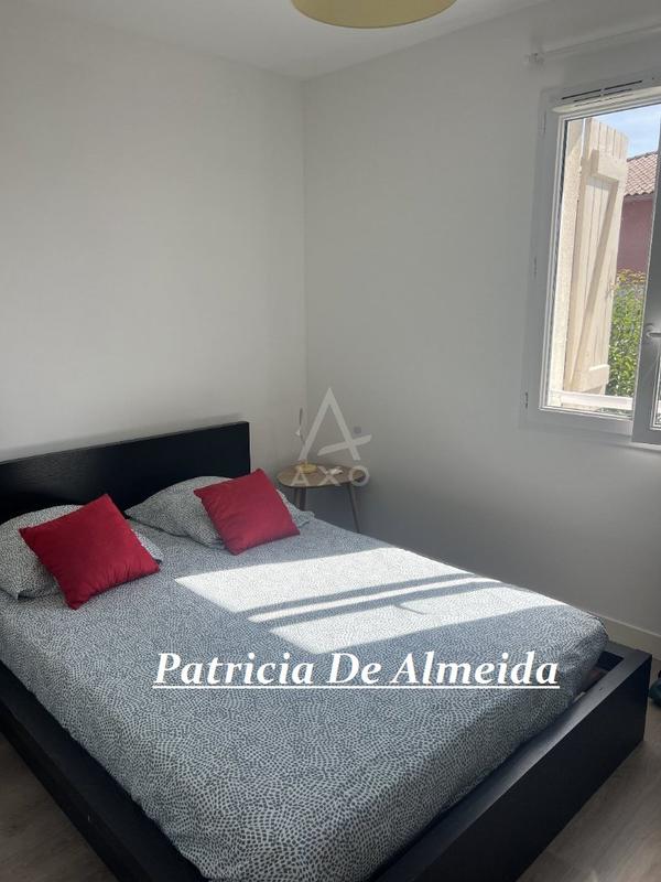 Maison jumelée - 92 m² - 4 pièces