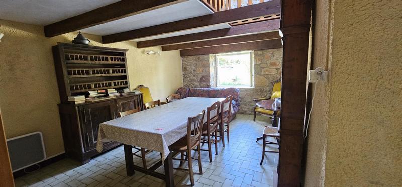 Maison de village - 94 m² - 5 pièces