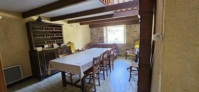 Maison de village - 94 m² - 5 pièces