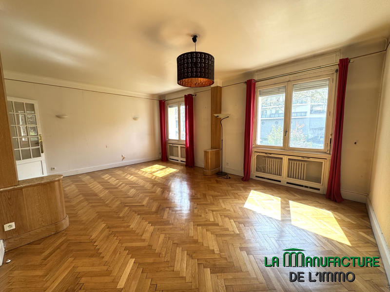 Appartement - 102 m² - 4 pièces