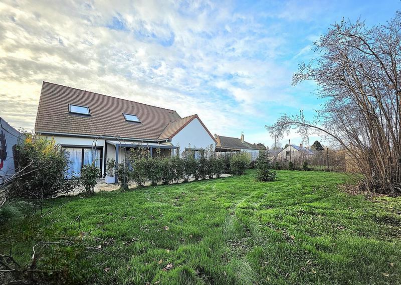 Maison - 148 m² - 6 pièces