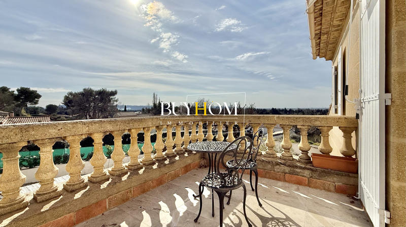 Maison - 190 m² - 5 pièces