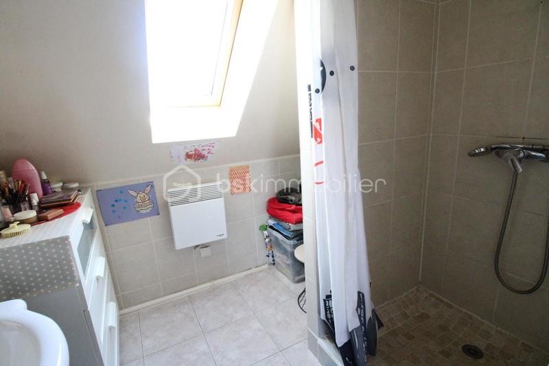 Maison traditionnelle - 139 m² - 7 pièces