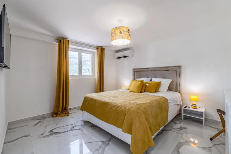 Villa - 85 m² - 3 pièces