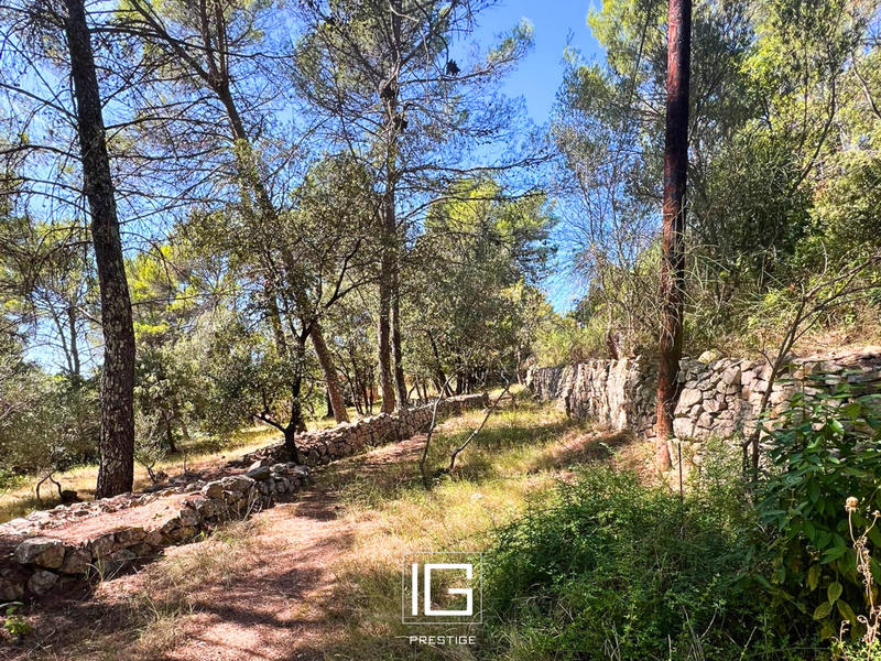 Maison - 102 m² - 4 pièces