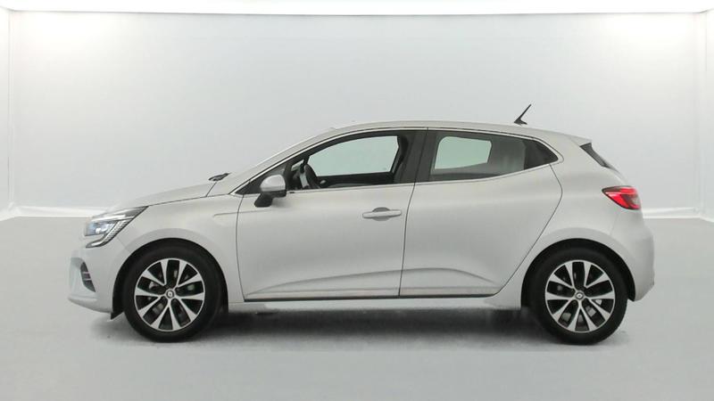 Renault Clio E-Tech 140 21n Intens 5p