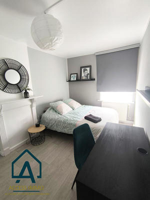 Maison - 81 m² - 5 pièces