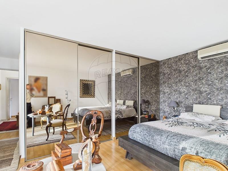 Villa - 185 m² - 5 pièces