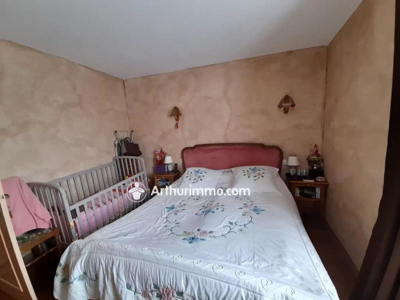 Maison - 203 m² - 6 pièces