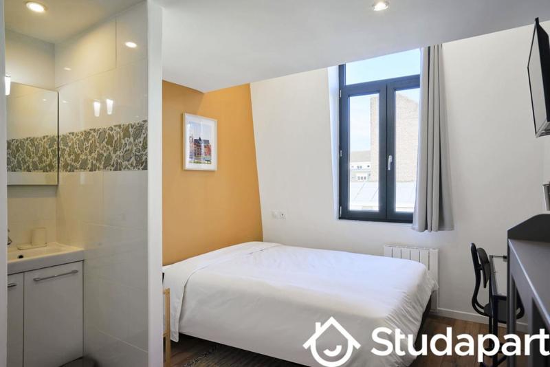 Chambre - 10 m² - 1 pièce