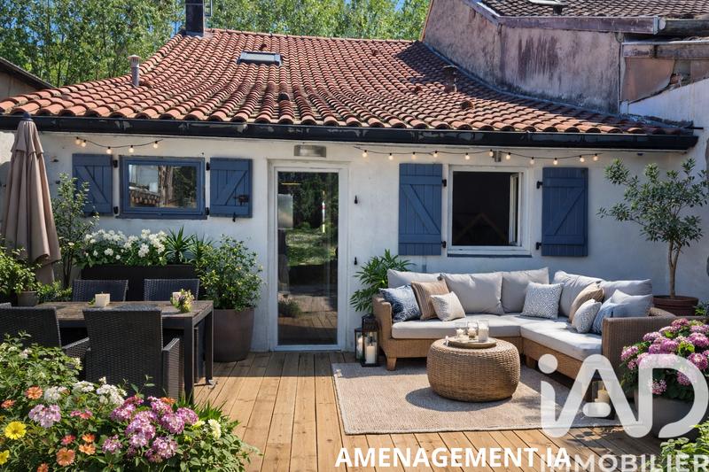 Maison - 88 m² - 3 pièces