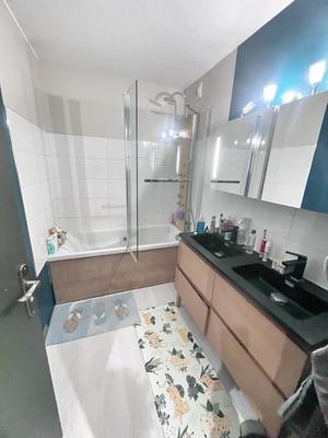 Appartement - 110 m² - 6 pièces