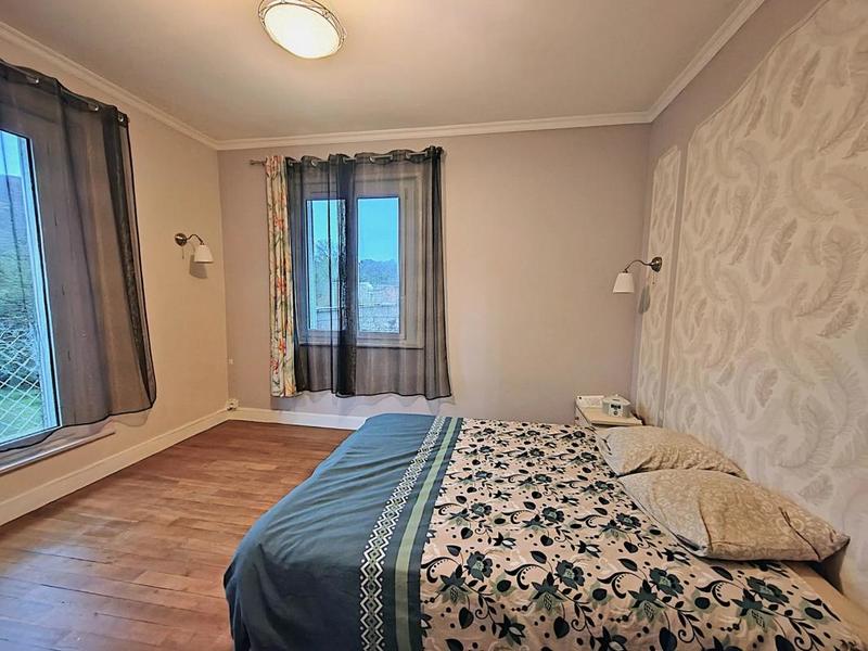 Maison - 186 m² - 7 pièces