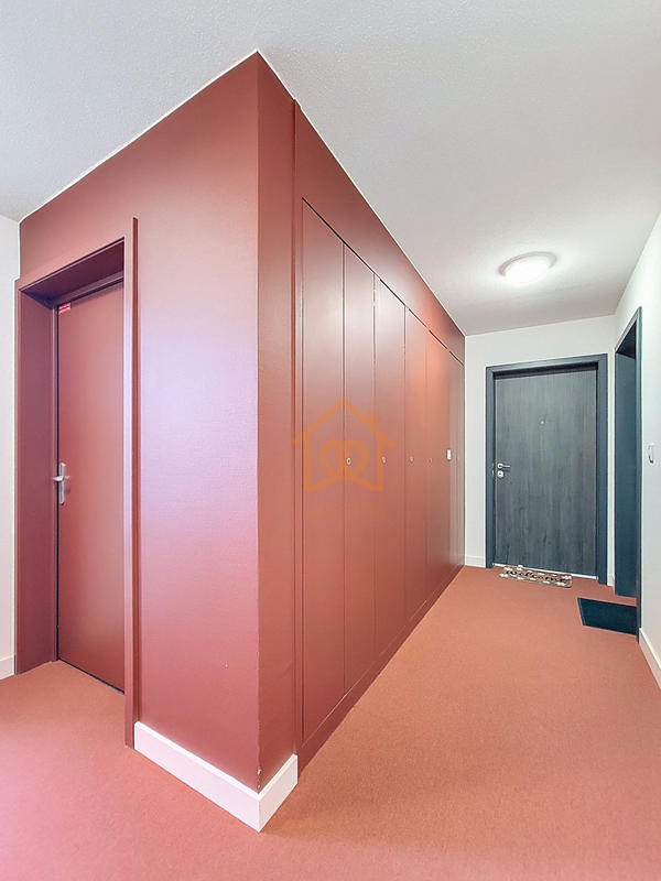 Appartement - 79 m² - 4 pièces