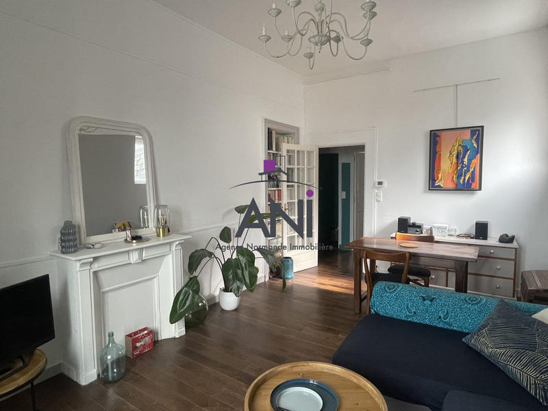 Appartement - 77 m² - 4 pièces