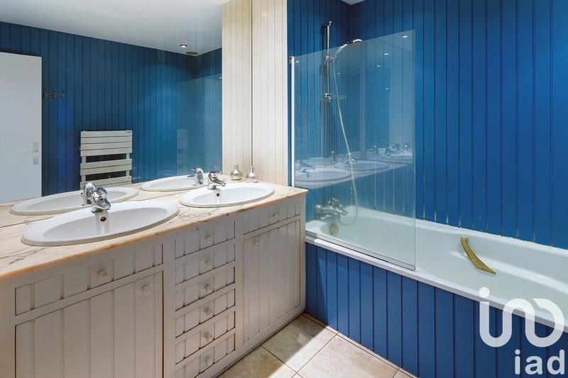 Maison - 184 m² - 5 pièces