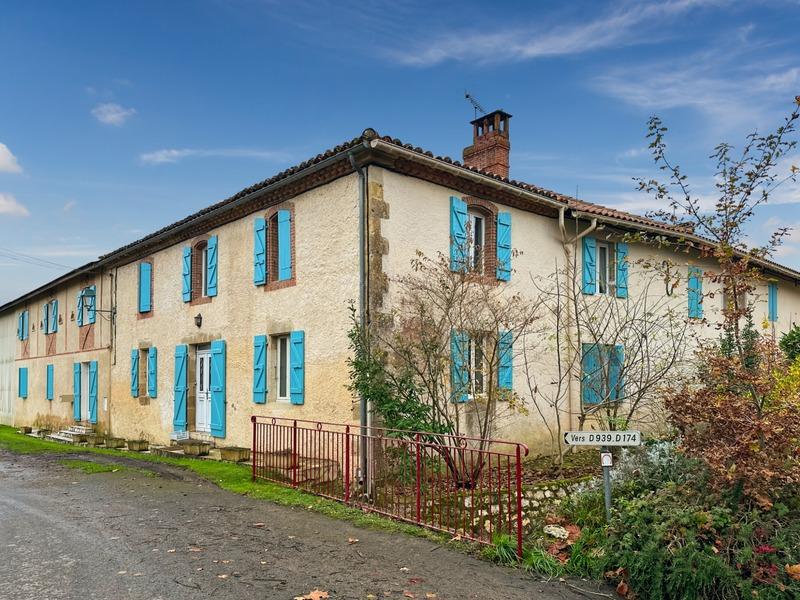 Immeuble - 585 m² - 3 pièces
