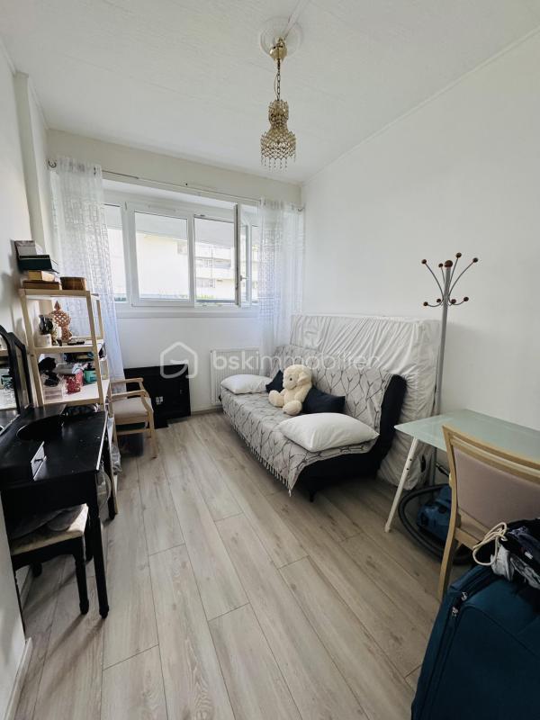 Appartement - 94 m² - 5 pièces