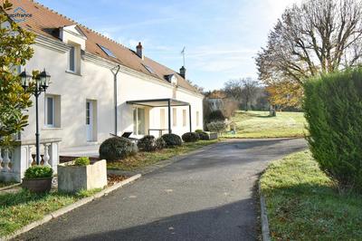 Longère - 232 m² - 6 pièces