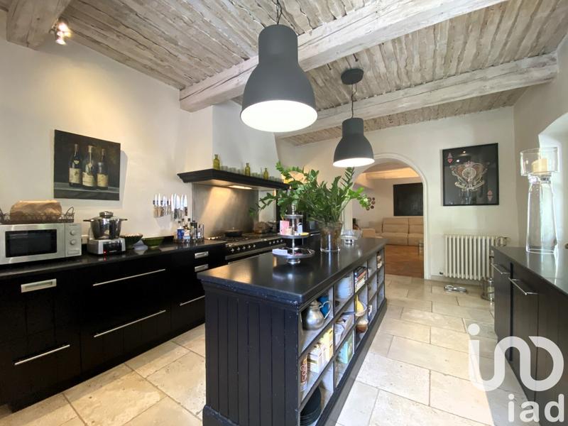 Maison - 420 m² - 14 pièces