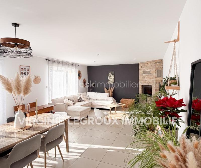 Maison - 166 m² - 6 pièces