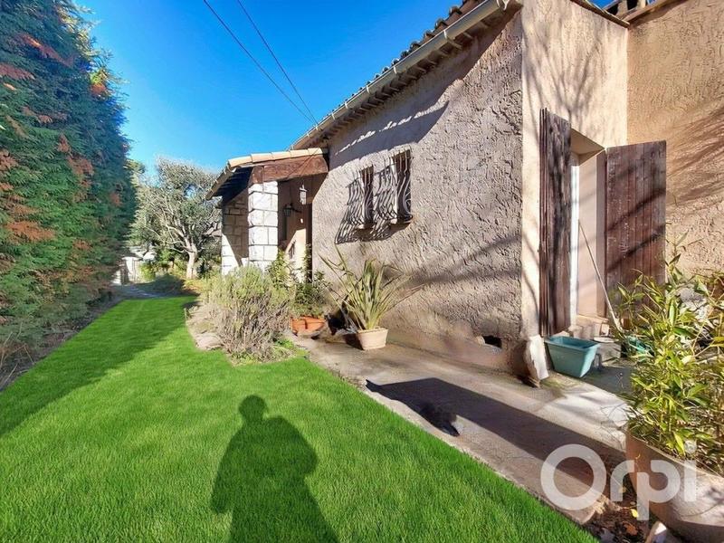 Maison - 120 m² - 4 pièces