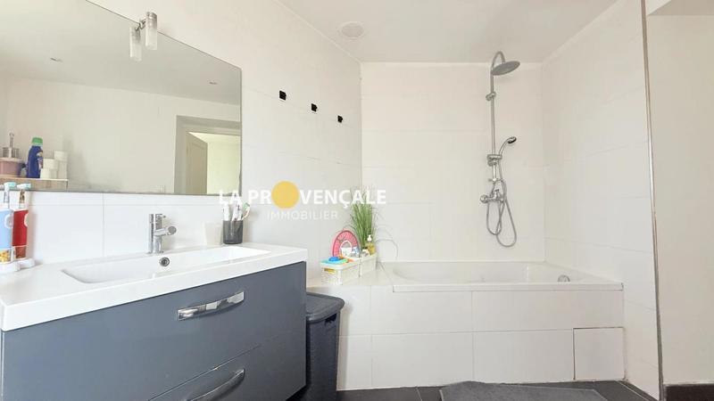 Maison de village - 74 m² - 3 pièces