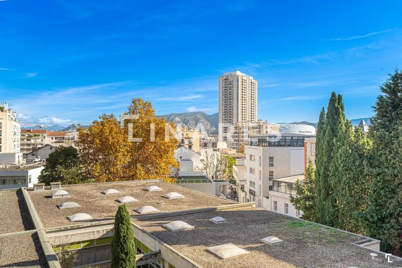 Appartement - 166 m² - 5 pièces