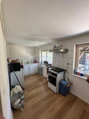 Maison - 205 m² - 10 pièces