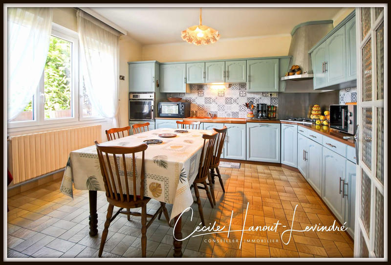 Maison - 165 m² - 7 pièces