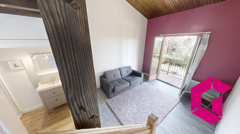 Maison - 293 m² - 11 pièces