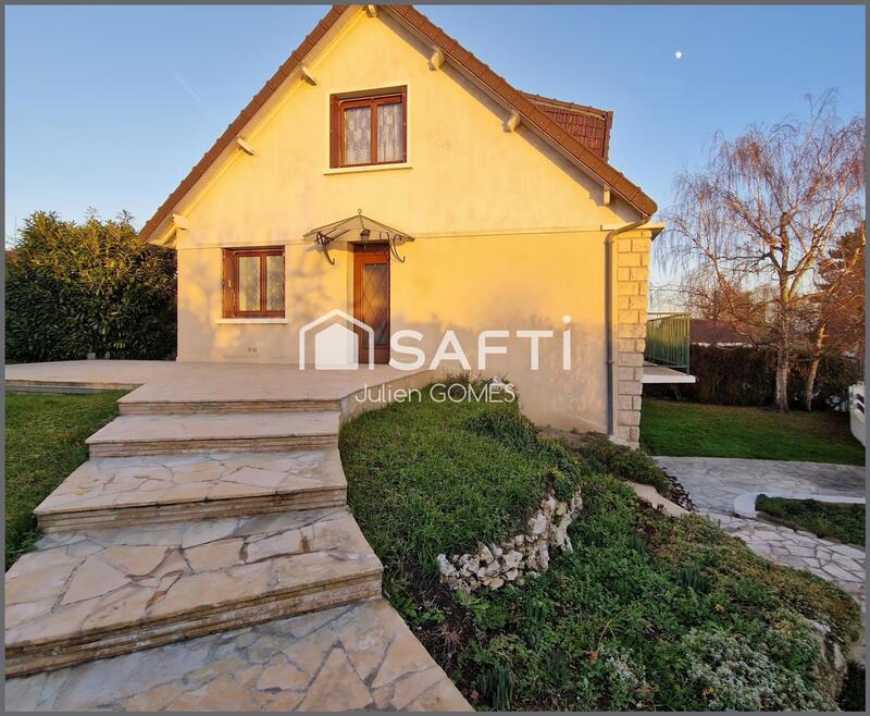 Maison - 137 m² - 8 pièces