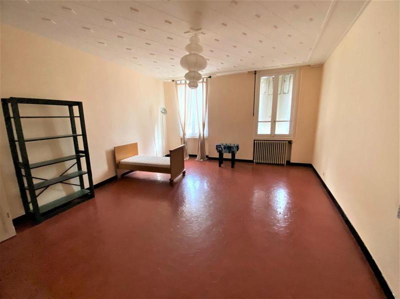 Appartement - 156 m² - 4 pièces