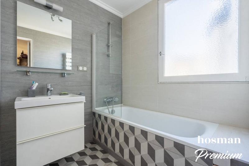 Appartement - 123 m² - 5 pièces