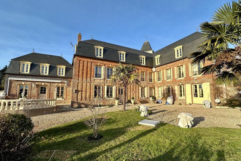 Maison bourgeoise - 390 m² - 14 pièces