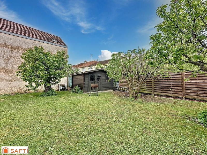 Maison - 152 m² - 7 pièces