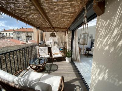 Appartement - 98 m² - 3 pièces